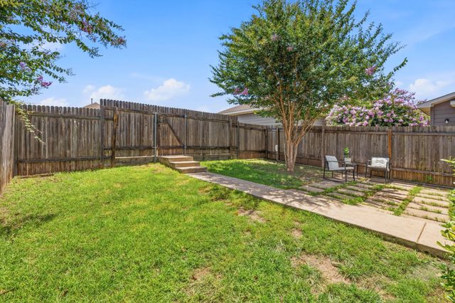 162 Friendship Oak DR, San Marcos, TX 78666