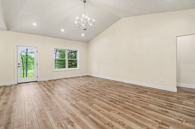 4410 N Pine Avenue, Mears, MI 49436