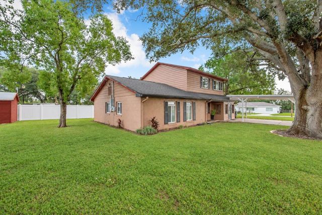 709 HIGHLANDS AVENUE, Dundee, FL 33838