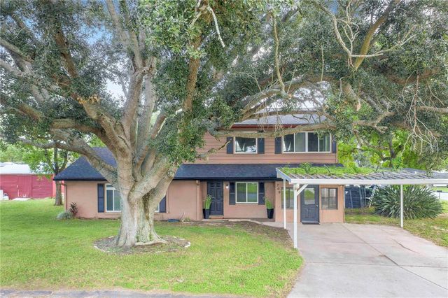 709 HIGHLANDS AVENUE, Dundee, FL 33838