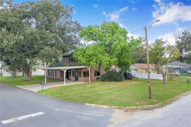 709 HIGHLANDS AVENUE, Dundee, FL 33838