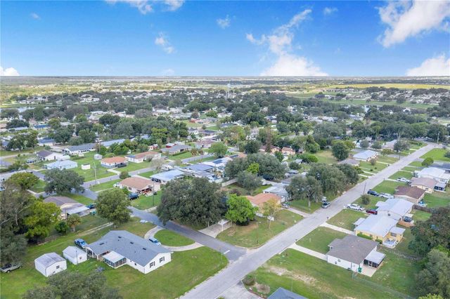 709 HIGHLANDS AVENUE, Dundee, FL 33838