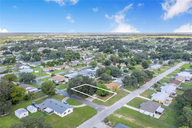 709 HIGHLANDS AVENUE, Dundee, FL 33838