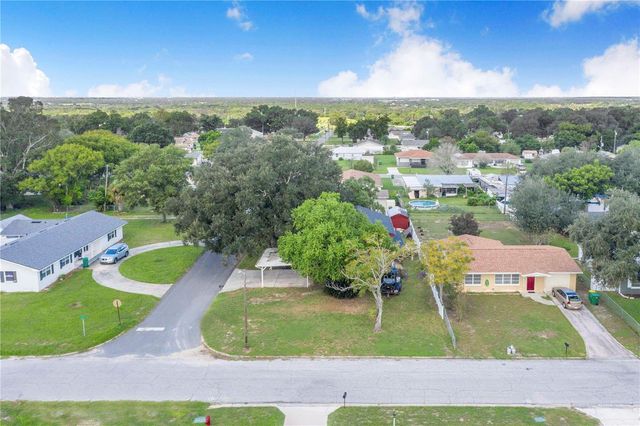 709 HIGHLANDS AVENUE, Dundee, FL 33838