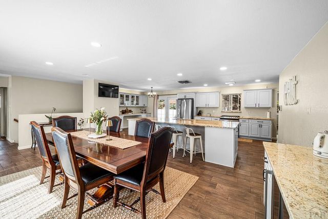 39 Dartmouth Ave, Pueblo, CO 81005