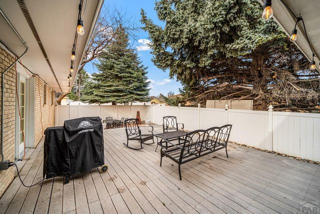 39 Dartmouth Ave, Pueblo, CO 81005