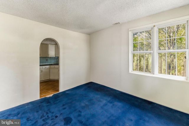 1130 RED BANK AVE, West Deptford, NJ 08086