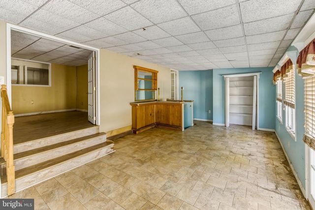 1130 RED BANK AVE, West Deptford, NJ 08086