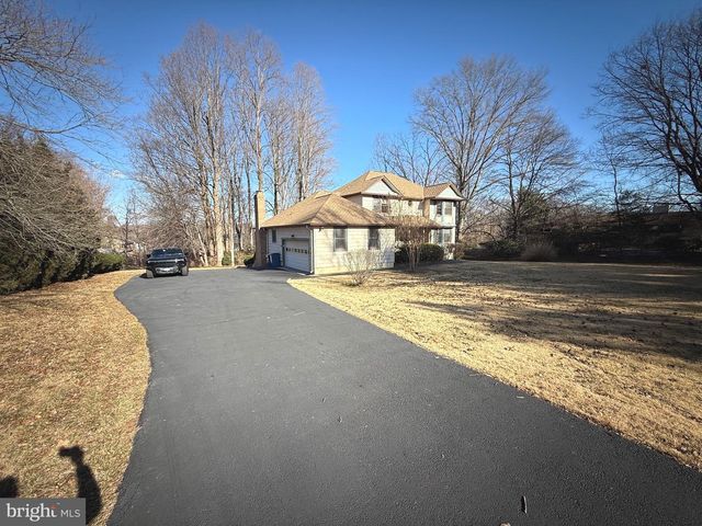 9608 BURKE VIEW AVE, Burke, VA 22015