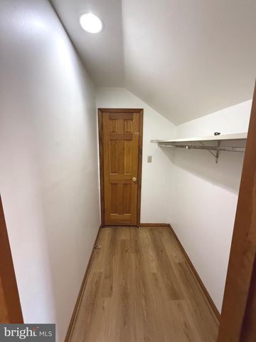 9608 BURKE VIEW AVE, Burke, VA 22015