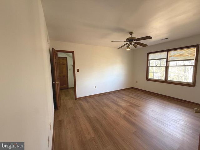 9608 BURKE VIEW AVE, Burke, VA 22015