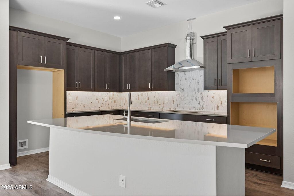 Image 11 of property listing at 3191 W Santa Rosa Road, San Tan Valley, AZ 85144