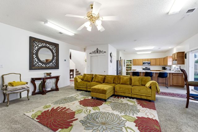 4613 Cactus Avenue NW, Albuquerque, NM 87114