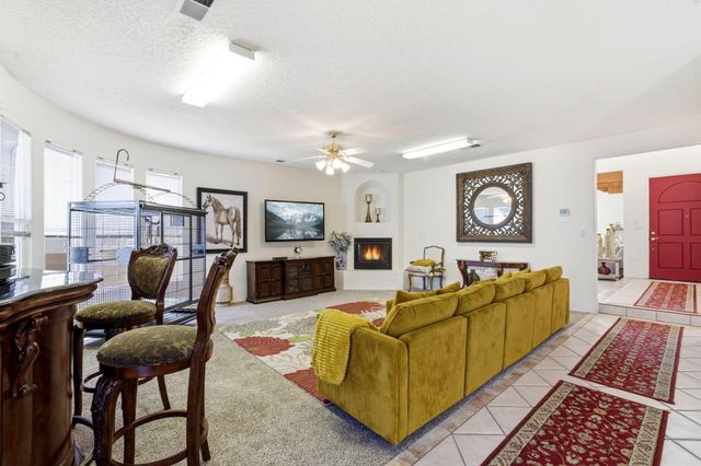 4613 Cactus Avenue NW, Albuquerque, NM 87114