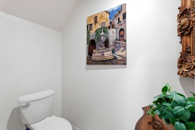 4613 Cactus Avenue NW, Albuquerque, NM 87114