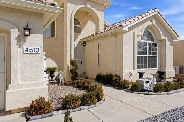 4613 Cactus Avenue NW, Albuquerque, NM 87114