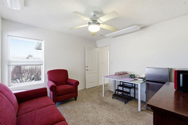 4613 Cactus Avenue NW, Albuquerque, NM 87114