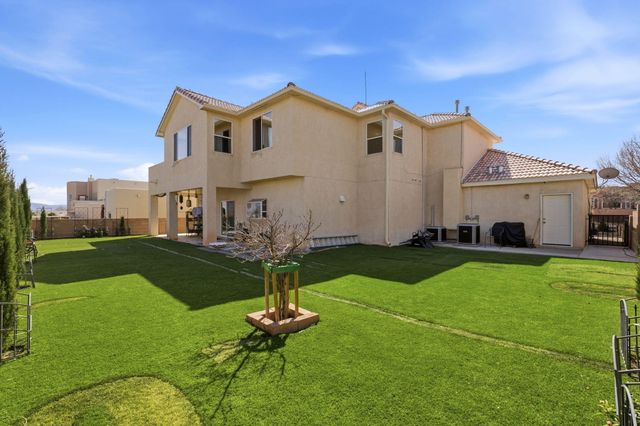 4613 Cactus Avenue NW, Albuquerque, NM 87114