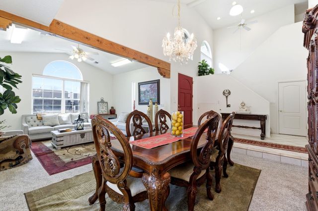 4613 Cactus Avenue NW, Albuquerque, NM 87114