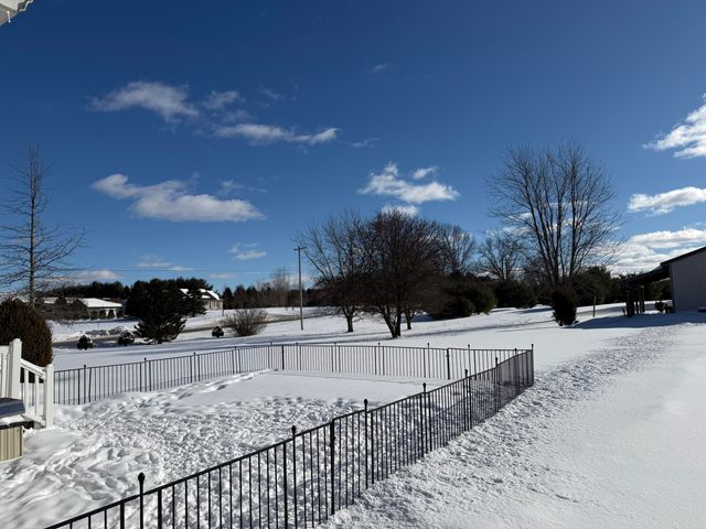 10289 Lee Road, Grass Lake, MI 49240