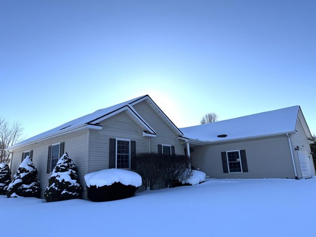 10289 Lee Road, Grass Lake, MI 49240