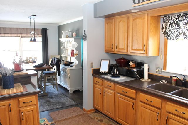 10289 Lee Road, Grass Lake, MI 49240