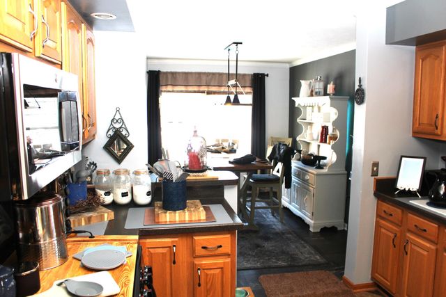 10289 Lee Road, Grass Lake, MI 49240