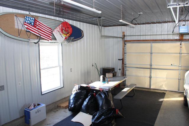 10289 Lee Road, Grass Lake, MI 49240