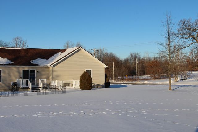 10289 Lee Road, Grass Lake, MI 49240