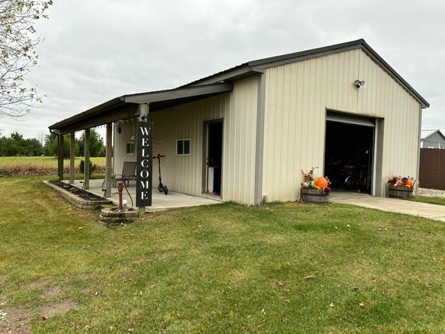 10289 Lee Road, Grass Lake, MI 49240