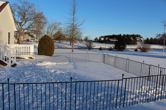 10289 Lee Road, Grass Lake, MI 49240