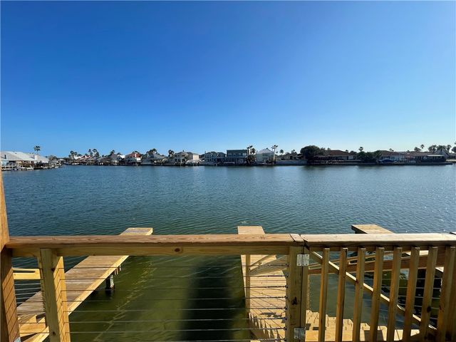 13957 FORTUNA BAY Dr B, Corpus Christi, TX 78418
