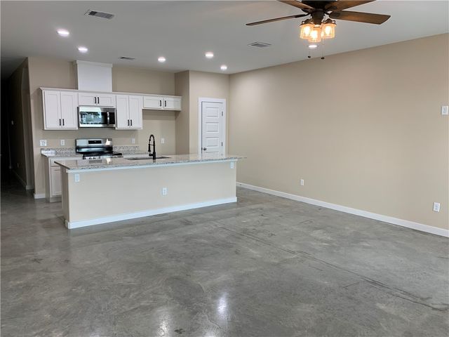 13957 FORTUNA BAY Dr B, Corpus Christi, TX 78418