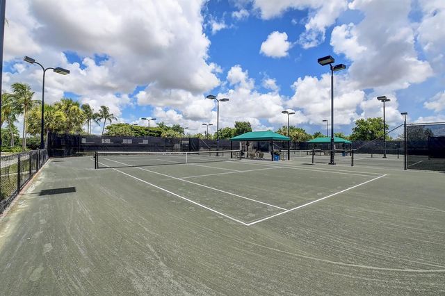 7873 Royal Lace Terrace, Lake Worth, FL 33467