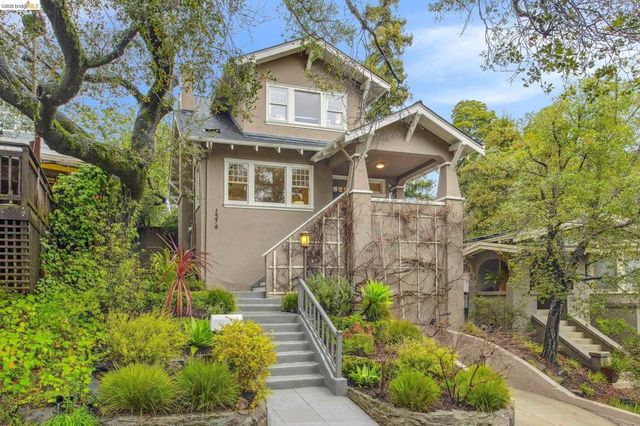 1374 1374 El Centro Ave, Oakland, CA 94602