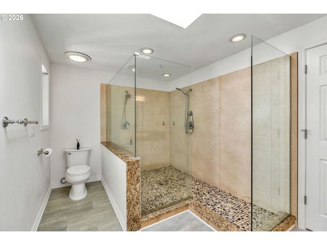 2785 ARBOR Dr, West Linn, OR 97068