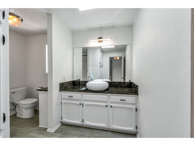 2785 ARBOR Dr, West Linn, OR 97068
