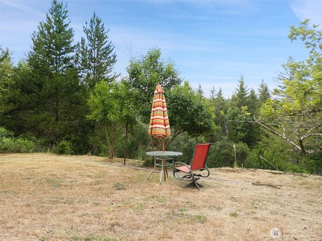 60 E Crimson Peak Road, Belfair, WA 98528