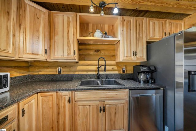 171 Hickory Road, Williamston, SC 29697