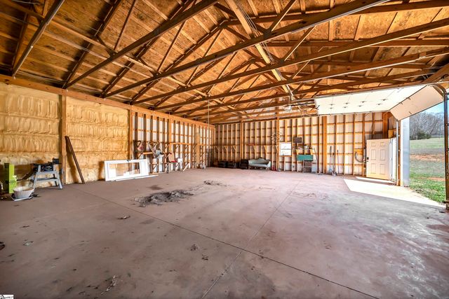 171 Hickory Road, Williamston, SC 29697