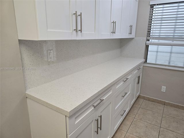 8701 SW 141st St B2, Palmetto Bay, FL 33176