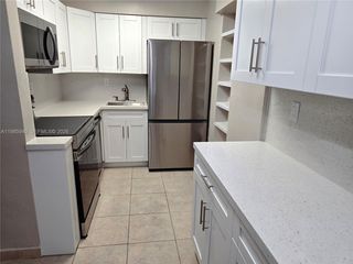 8701 SW 141st St B2, Palmetto Bay, FL 33176