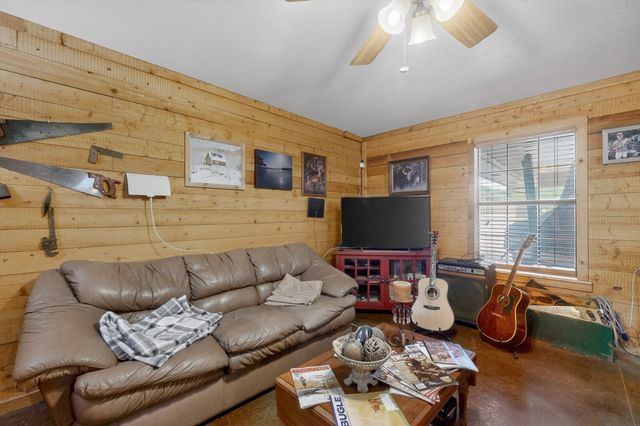 4505 County Road 805f, Cleburne, TX 76031