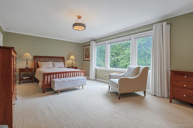 305 Stratton Road, New Rochelle, NY 10804