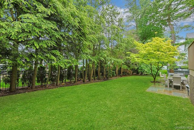 305 Stratton Road, New Rochelle, NY 10804