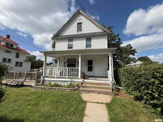 2528 FARNAM Street, Davenport, IA 52803