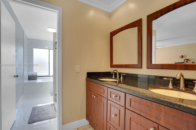 10290 SW 145th Pl, Miami, FL 33186