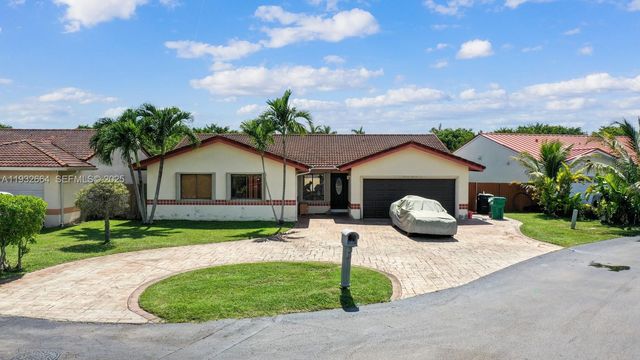 10290 SW 145th Pl, Miami, FL 33186