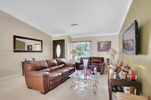 10290 SW 145th Pl, Miami, FL 33186