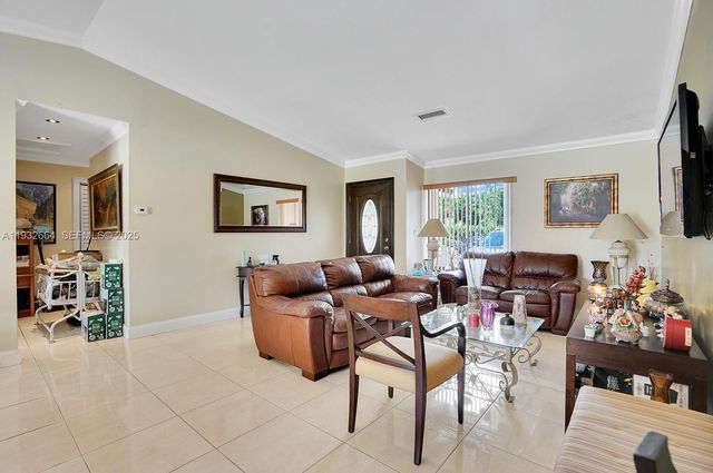 10290 SW 145th Pl, Miami, FL 33186